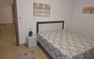 De inchiriat apartament cu 2 camere bloc nou, Anul revolutiei, et.1, 450 E - Poză 2