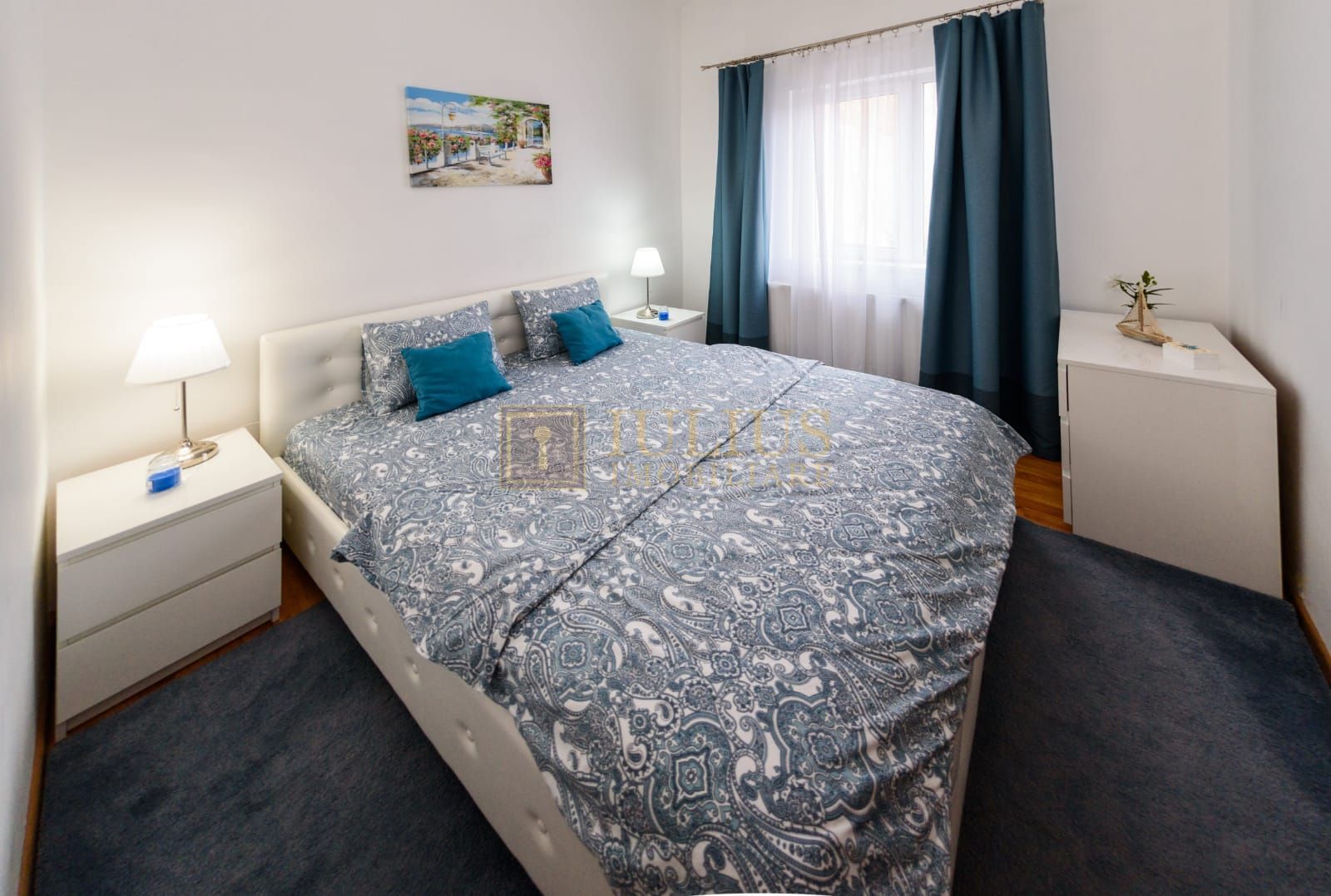 Piata Unirii|, apartament lux| cladire istorica| centrala proprie| 04.10.26 - Poză 4