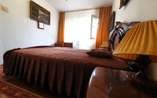 Apartament luminos cu vedere spre biserică, într-un cartier verde și liniștit. - Poză 22