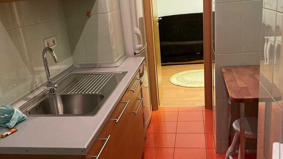 Garsonieră renovată, mobilată, utilată, etaj 1, lângă metrou Titan - Poză 8