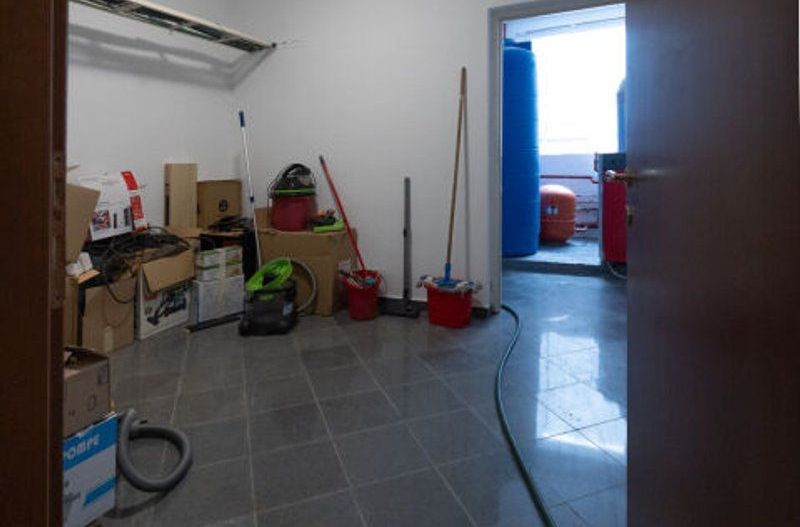 Vila cu 750 mp utili si teren de 1.480 mp in Erou Iancu Nicolae - Poză 42