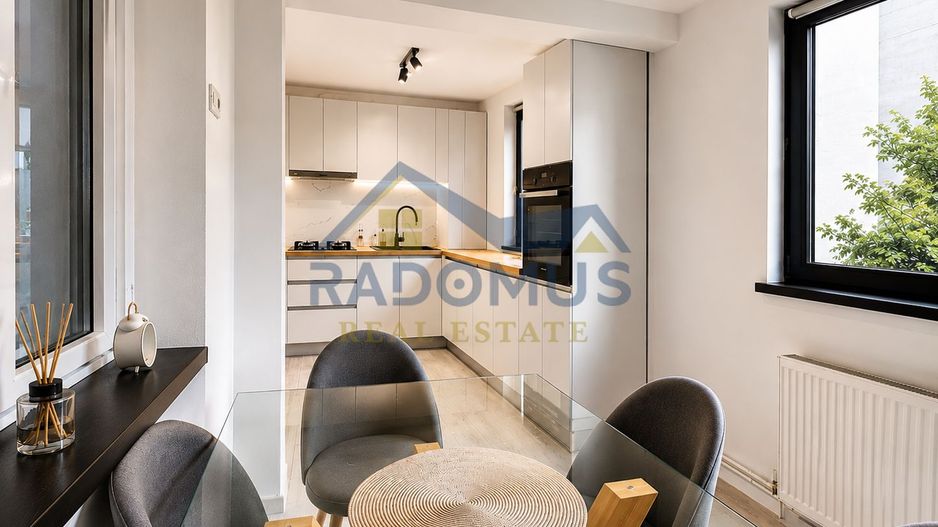 Apartament 2 camere | Renovat | Ultracentral| Boxa+Curte | 0% Comision - Poză 1