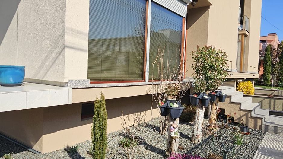 Braytim | Casă  | 273 mp utili | Garaj dublu | 300 mp teren - Poză 1