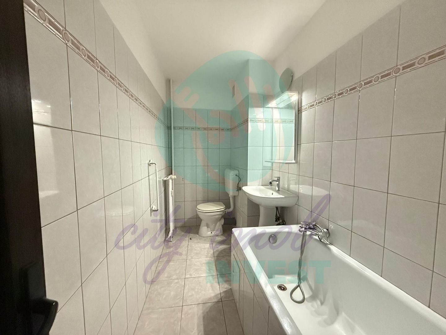 Piata ALBA IULIA - Vedere PANORAMICA - Poză 14