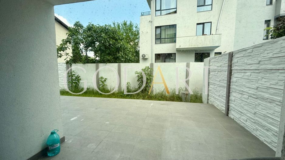 Apartament 3 camere | Curte | Singur pe etaj - Poză 12