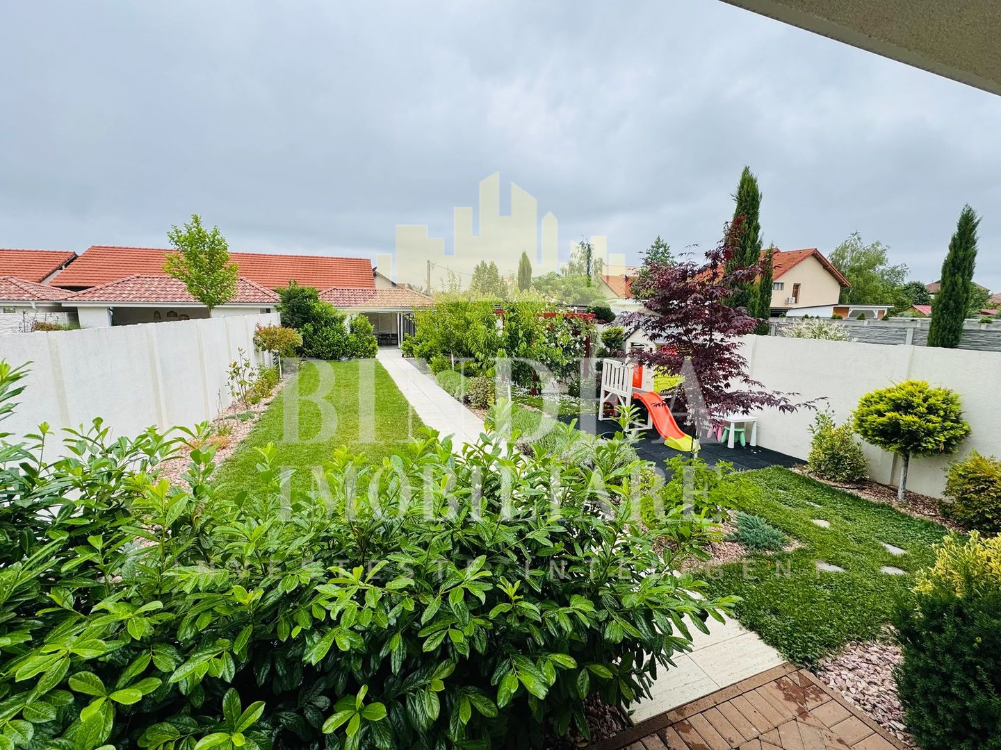 Duplex P+ 1 Premium  in Dumbravita- 430mp teren - Poză 5