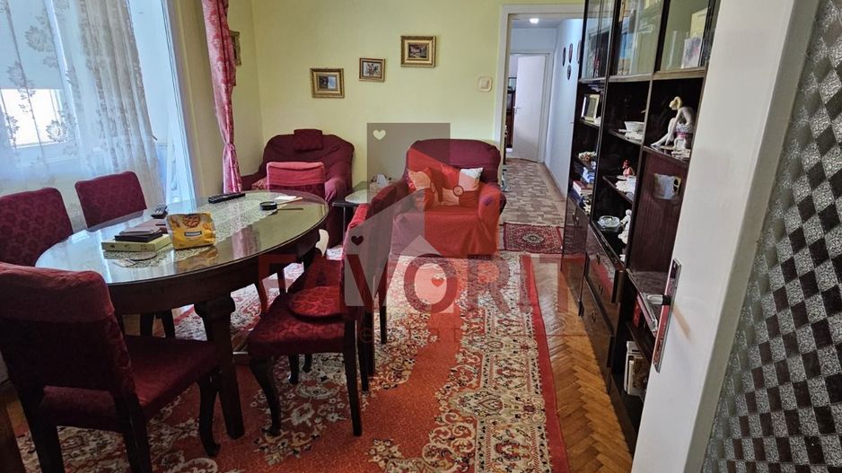 3 camere, semidecomandat | centrala proprie | mobilat si utilat | zona excelenta - Poză 4