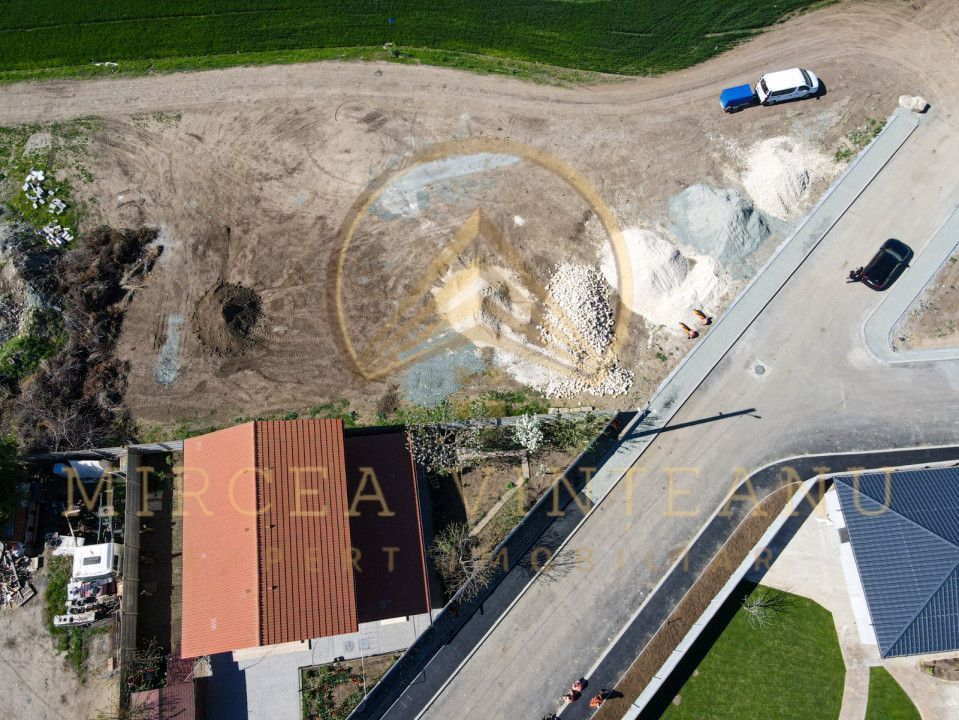 Cumpana - Teren intravilan în suprafață de 7147 mp cu 2 deschideri. - Poză 14
