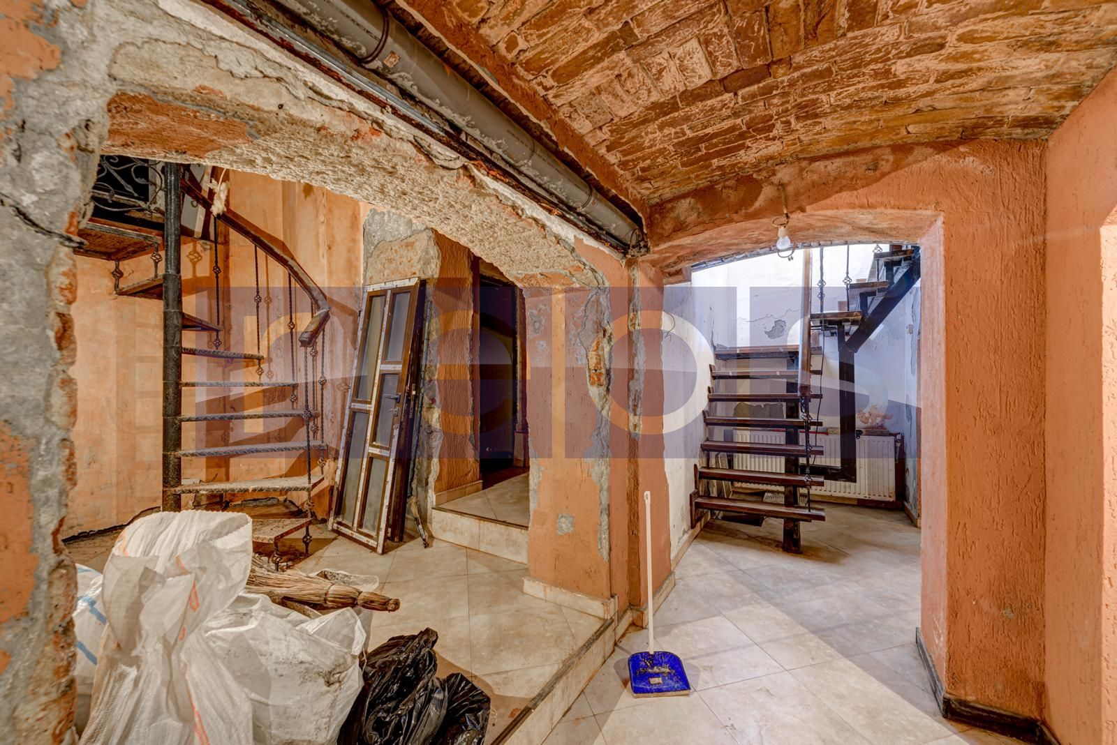 INCHIRIERE SPATIU COMERCIAL | 200 MP | CISMIGIU | - Poză 4