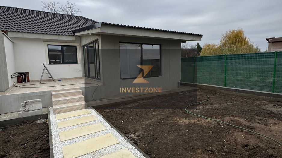 Casa de vanzare in Podgoria - Poză 12