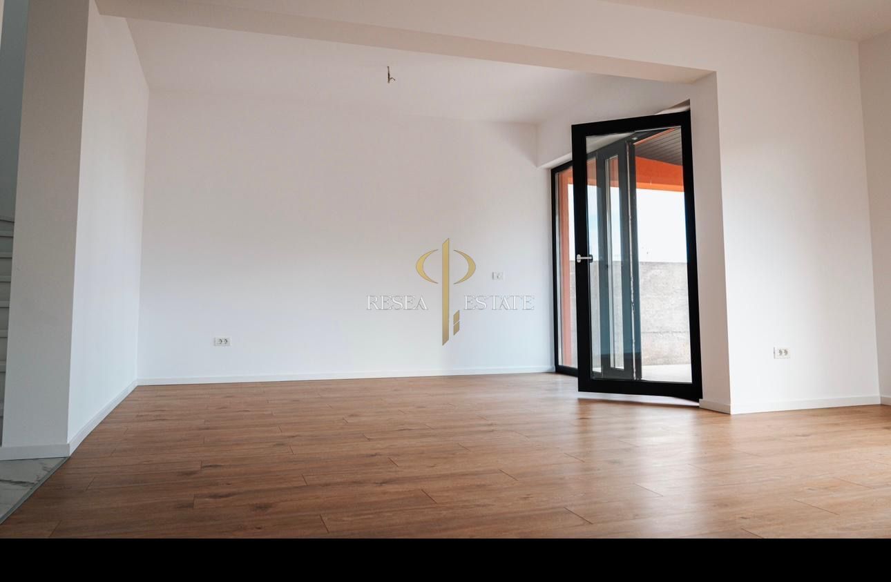 Casa individuală -4 camere - Giroc - Poză 3