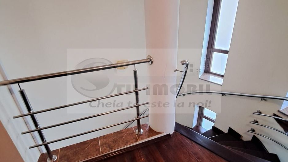 Casa/Vila de Inchiriat COPOU - 3000 euro - Poză 19