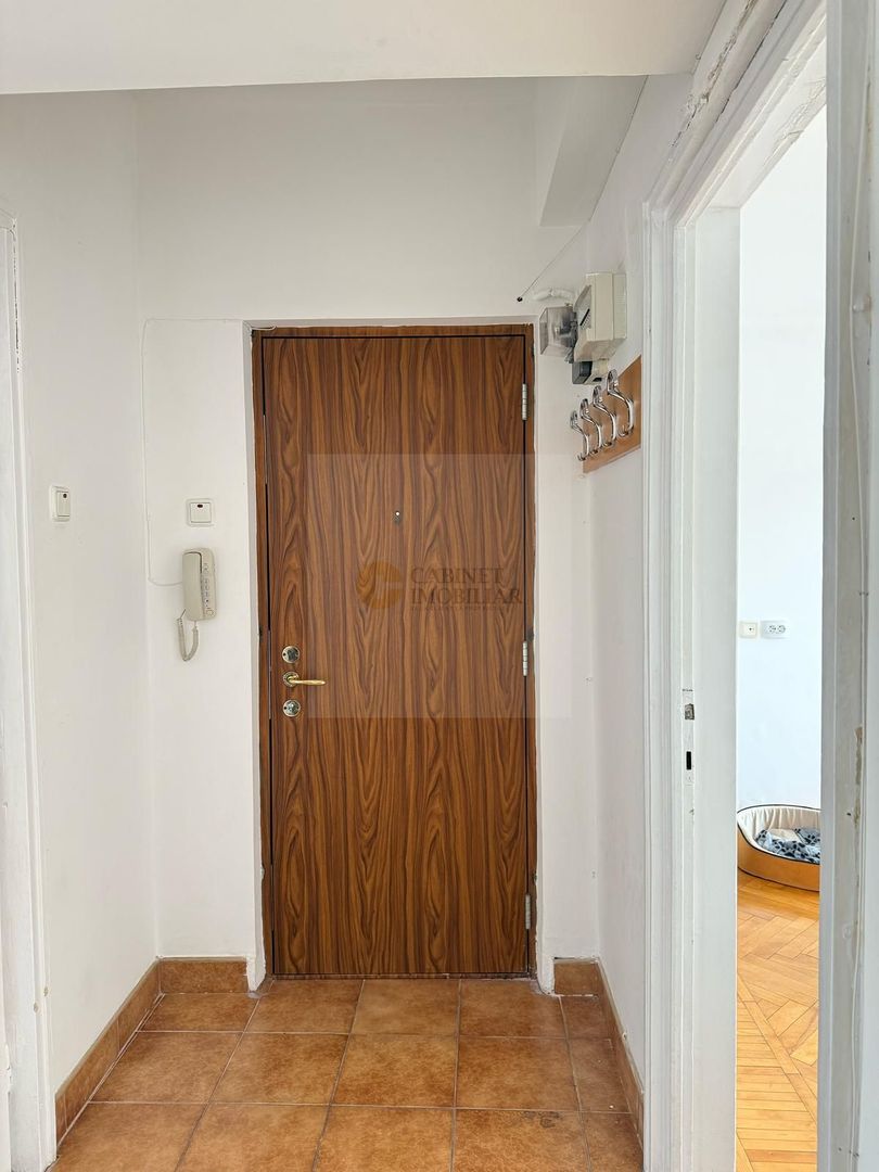 3 camere  | Piata Romana  | Decomandat - Poză 10