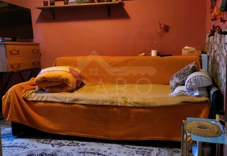 Vând apartament cu 3 camere în Dambu - Poză 3