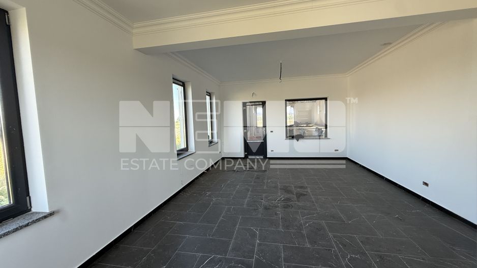 Hala 500 mp|Teren 1,3 ha|Birouri & Apartament| Rădăuți – Badeuti - Poză 14