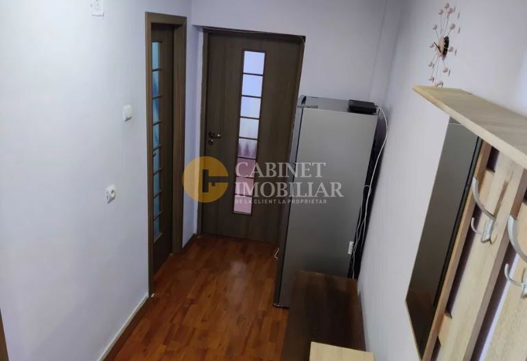 Gara- McDonald's Etaj Intermediar Apartament 1 camera decomandat mobilat-utilat - Poză 4