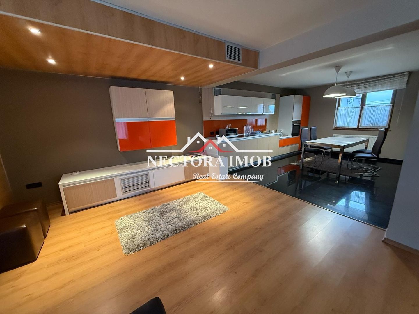 NECTORA IMOB-Casa 4 cam Cartier Grigorescu,155 mp utili + 500 mp teren - Poză 5