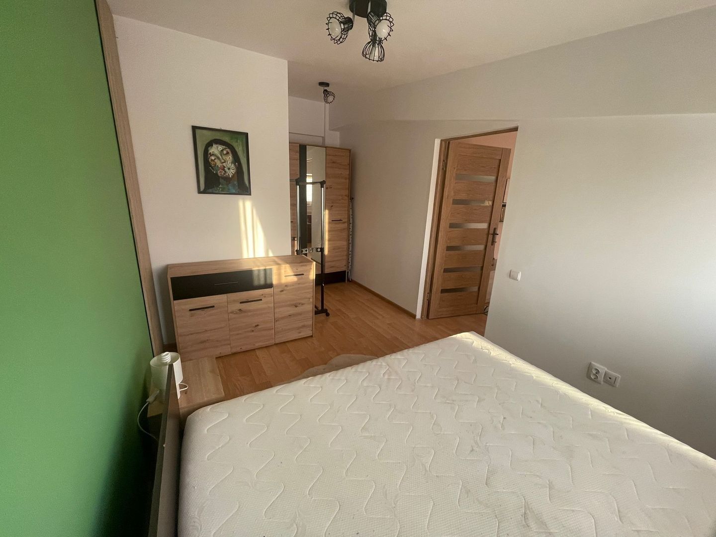 Apartament de inchiriat | Florilor | Balcon | 45 mp - Poză 3