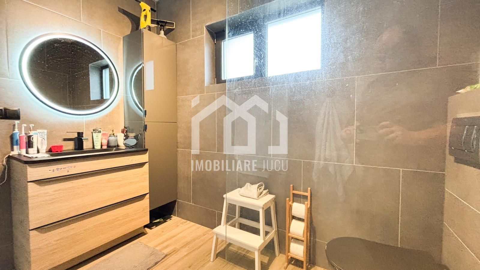 Casa individuala 4 camere, La Cheie, 110mp, Teren 519mp, Jucu de Sus - Poză 13