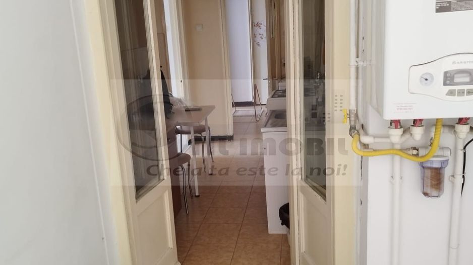 Apartament 2 camere decomandat CENTRU, mobilat complet- 479 € - Poză 19