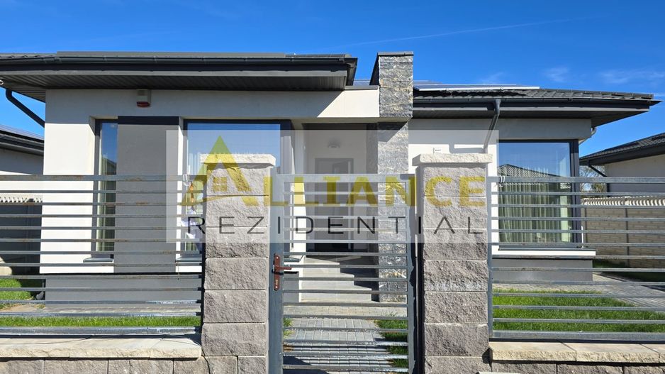 Casa 3 Camere | Panouri fotovoltaice | Pompa de caldura - Poză 3