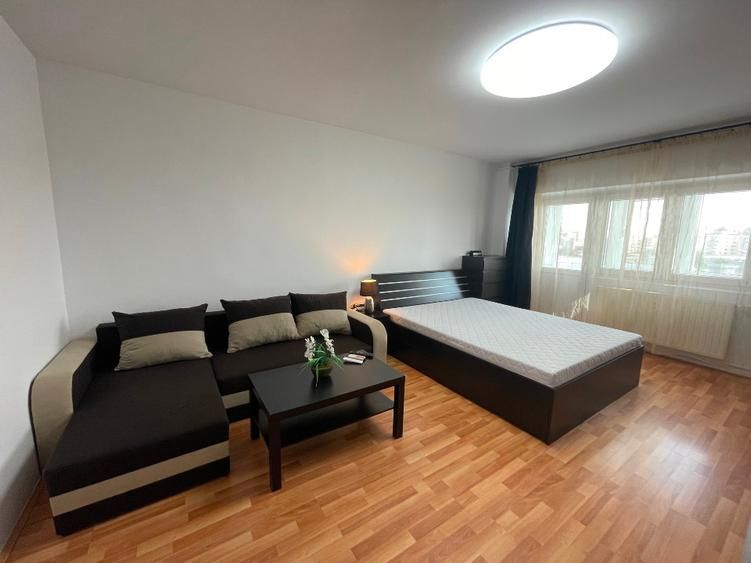 Garsonieră decomandată,renovată,aer condiționat,spațioasă, Vitan - Poză 1