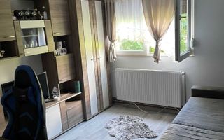 Apartament 2 camere de vanzare , Carpati 1 - Poză 3