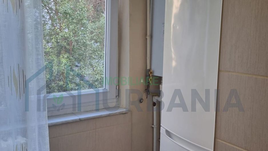 Apartament 3 camere de vânzare, Podu de Fier, Iași - Poză 3