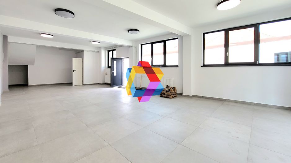 Spatiu comercial la casa - 130mp - Poză 5