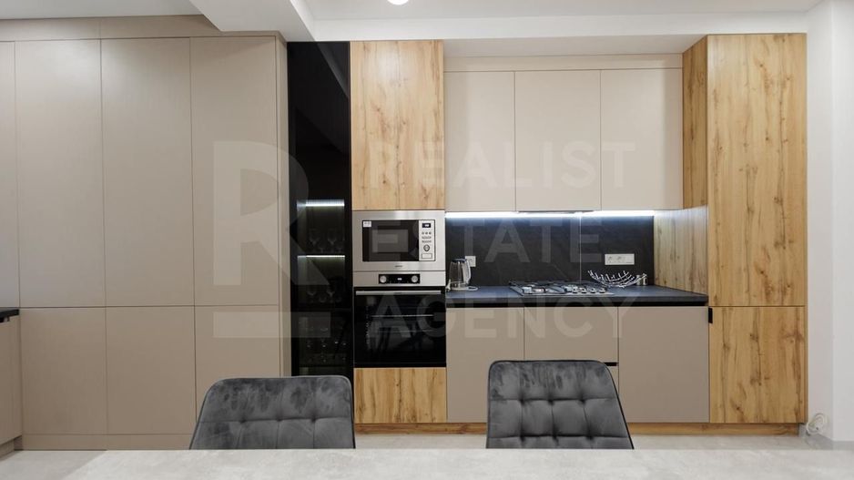 Chirie, apartament, 4 camere, strada Lev Tolstoi, Centru - Poză 4