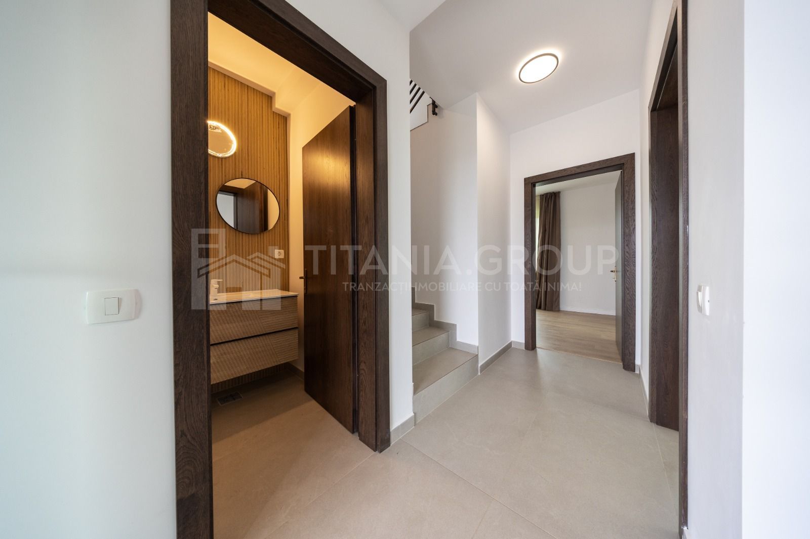 Casa individuala 4 camere, teren de 596 mp, partial mobilata, Cristian - Poză 5