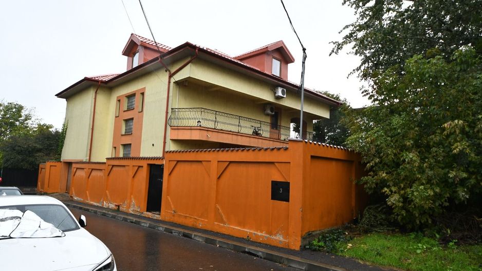 Vila spatioasa, constructie solida, zona micro 17 – Galati - Poză 3