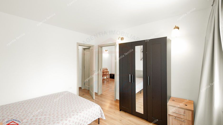 Apartament rafinat, 3 camere, complet renovat – Țiglina 2, etaj 1 - Poză 3