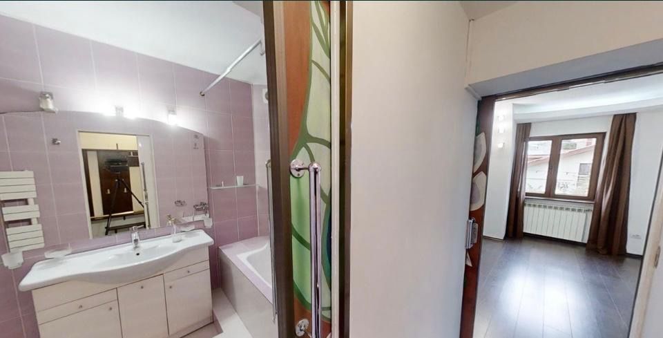 Ion Neculce | Apartament 5 camere în vilă monument - Poză 70