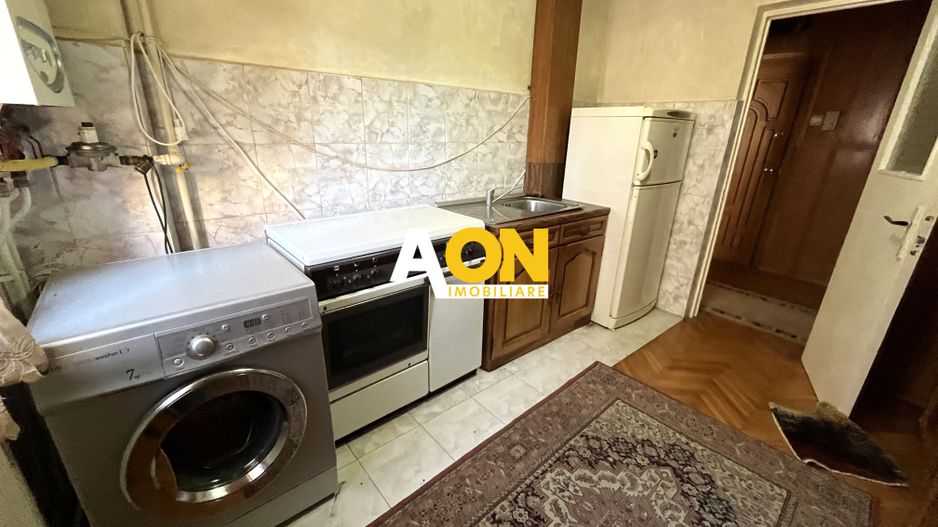 Apartament 3 Camere, Etaj 1, Zona Cetate - Poză 13