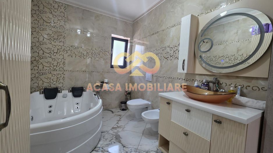 BUCIUM VILA 5 CAMERE 193MP  TEREN 1700MP - Poză 17