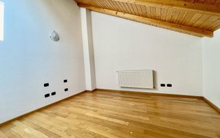 Penthouse pe doua niveluri situat in Piata Unirii - Poză 9