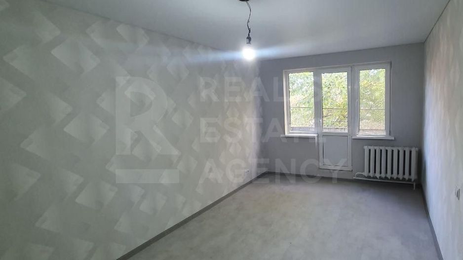 Apartament cu o cameră de vânzare, 33 mp. - Poză 1