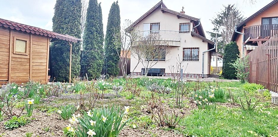 Casa de vacanta/locuit permanent in Podul Olt la 20min de Brasov - Poză 25