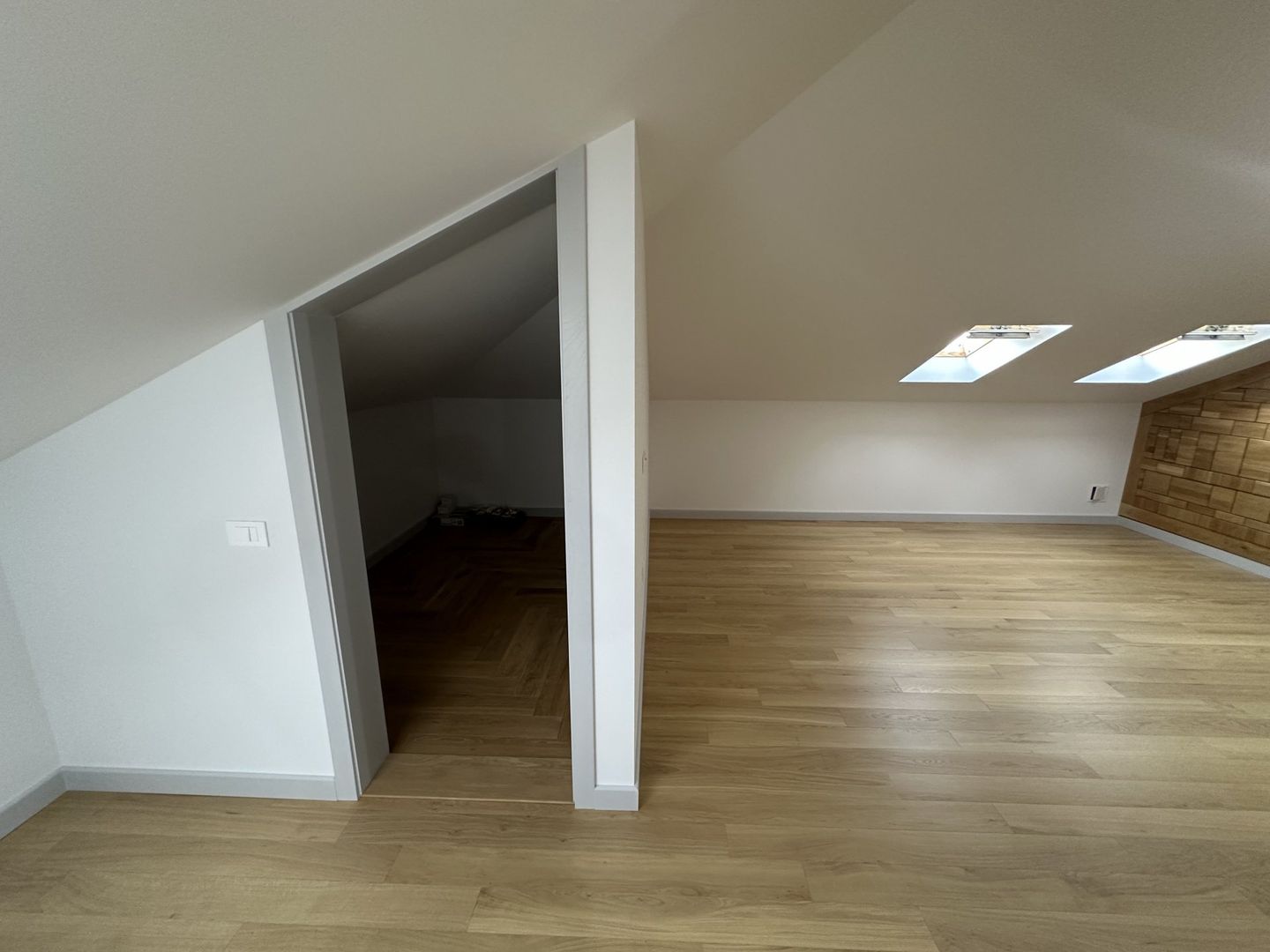 BUFTEA, CASA P+M 140 MP, LOT 357 MP! - Poză 34