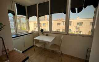 SOLD / VANDUT Apartament cu 4 camere de vânzare în zona Casa de Cultura - Poză 3