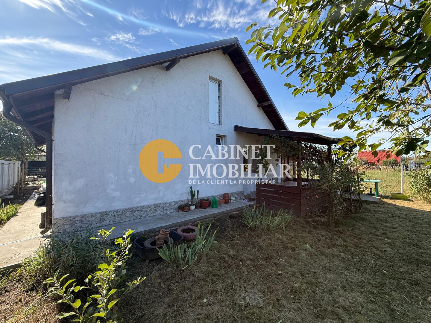 Aroneanu - Casa la asfalt - 420mp teren - 3 camere - Canalizare - Poză 4