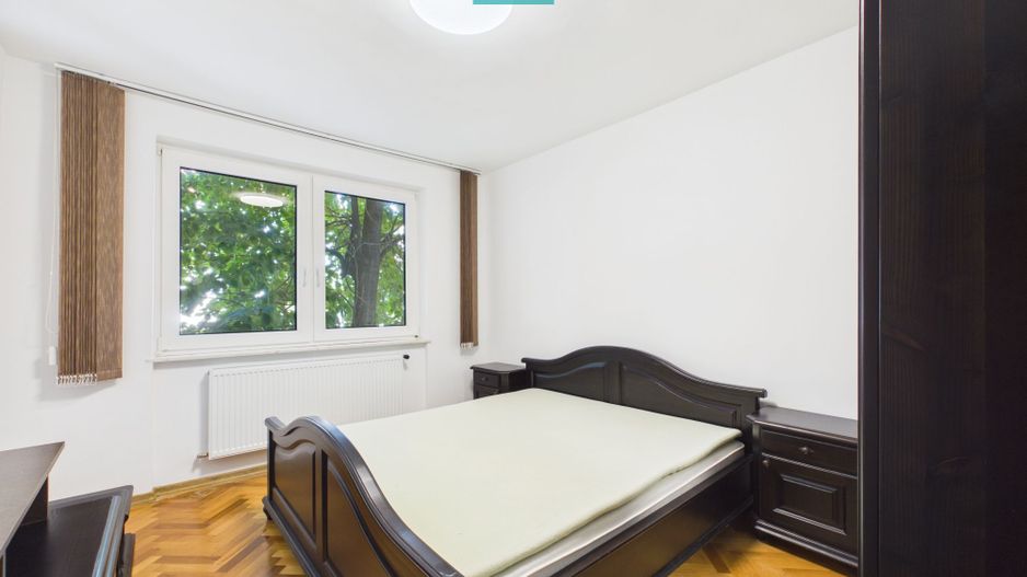 Apartament cu 3 camere decomandat, Str. Horia - Poză 11