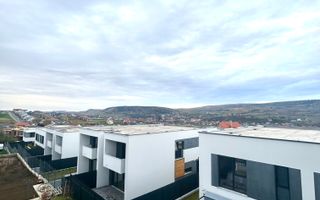 Casă individuală de vânzare în Chinteni - Poză 27