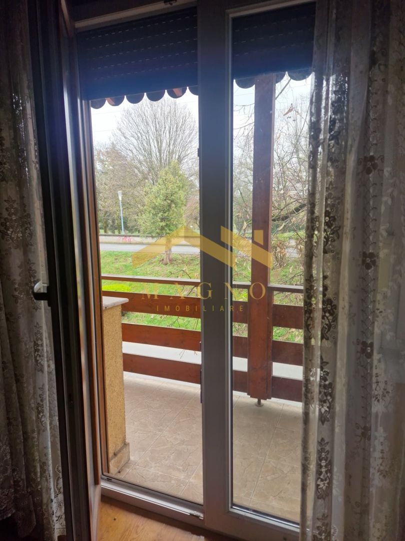 Apartament 4 camere+anexa 2 camere pe Malul Muresului/Str. Praporgescu - Poză 8