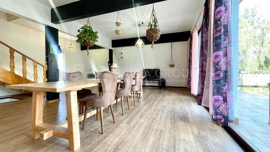 INVESTITIE Vila moderna + vila la rosu, teren 1480 padure - Poză 5