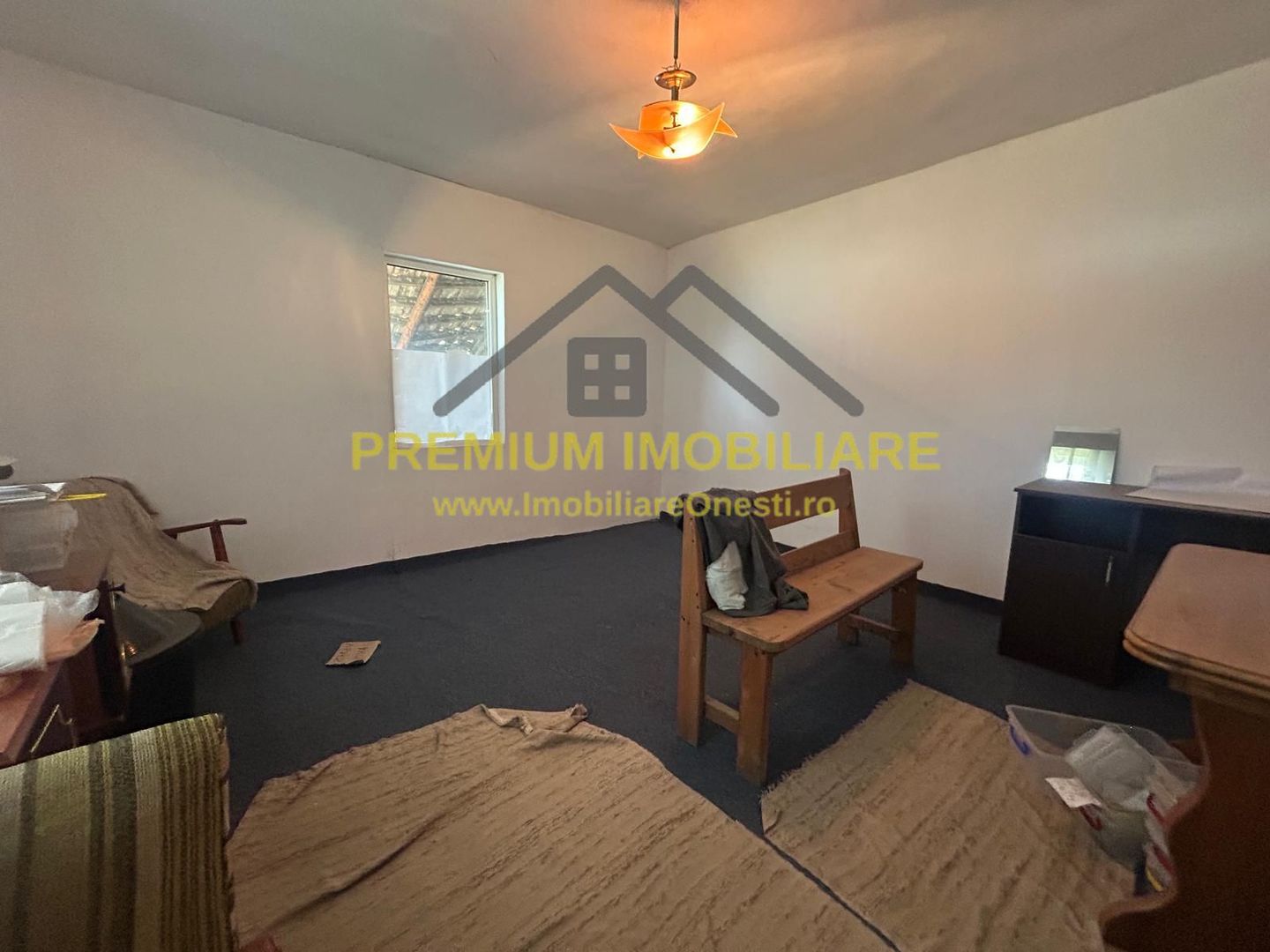 Casă de vânzare în centrul Oituzului, DN11 - Poză 6