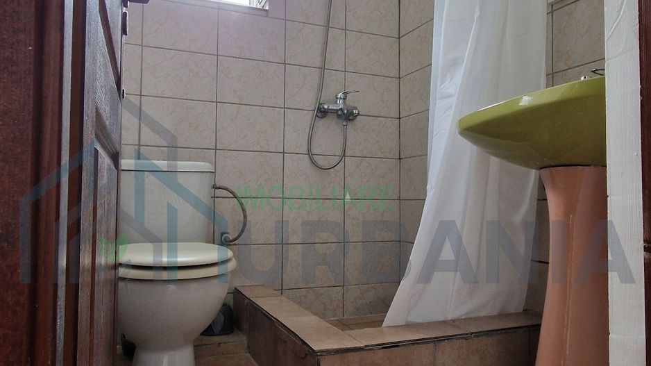 Spațiu comercial ultracentral – 185 mp – etaj 1 – 2.000 € - Poză 2