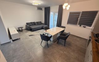 Locuinta cu 3 camere, curte si 2 locuri de parcare - Poză 1