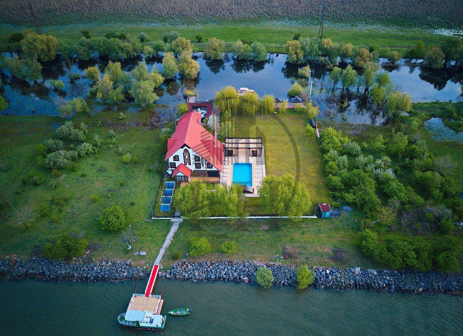 Pensiune de vanzare Tulcea - Poză 2